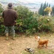 Cacciatore con cane Cacciatore con cane